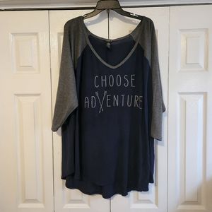 Torrid loose fitting v-neck tunic size 5